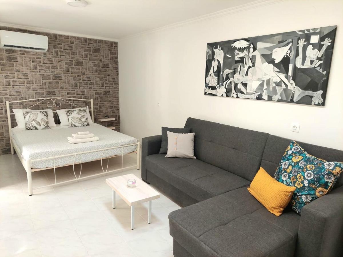 S For Studio - Detached, Close To City Center La Canea Exterior foto